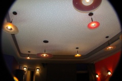 Peinture mur et intégration lumière